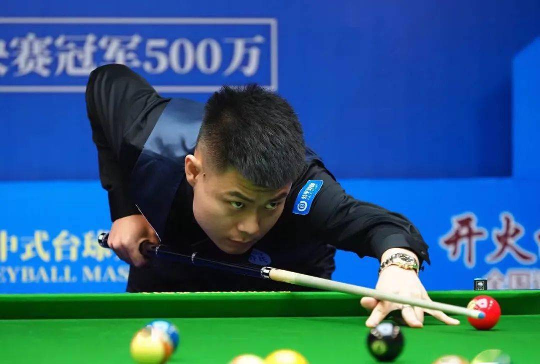 不仅展现出 不仅展现出