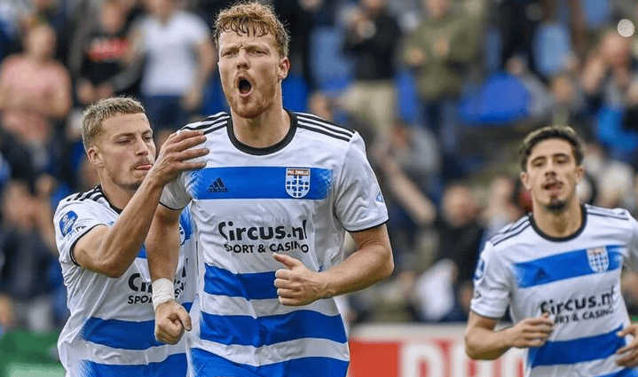 突逼出包夹 突逼出包夹