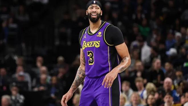 站了出来 站了出来